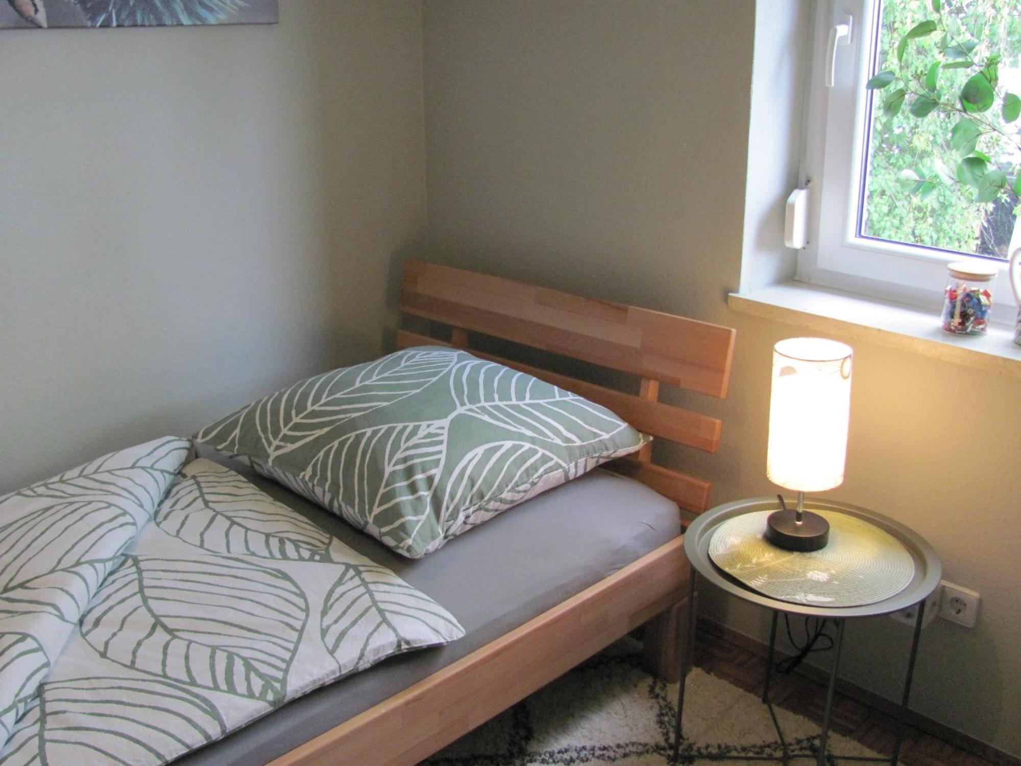 #3 Gemuetliches Ruhiges Zimmer Gartenblick, Gemeinschaftsbad W-Lan Airport Nah Gelegen Mit Late Night Check In Haus Nr 9,5 Trunkelsberg Exterior foto